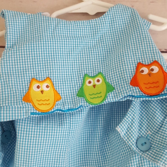 Mulberry street Reversable romper - Picture 2 of 3